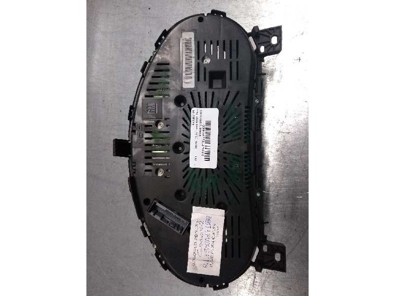 Recambio de cuadro instrumentos para opel insignia berlina 2.0 16v cdti referencia OEM IAM 20930202 SWA7F1 ABDZ