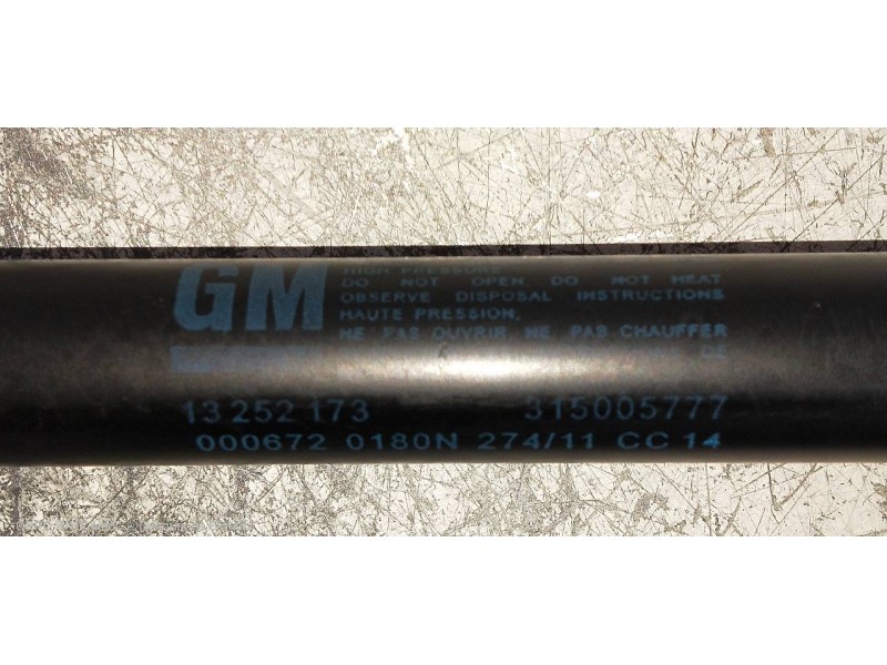 Recambio de amortiguadores capo para opel insignia berlina cosmo referencia OEM IAM 13252173 315005777 