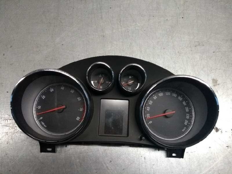 Recambio de cuadro instrumentos para opel insignia berlina 1.8 16v referencia OEM IAM 13327310 SW55A0 AATB