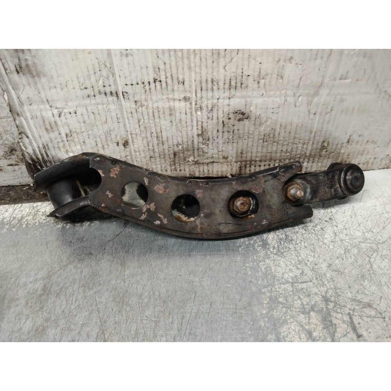 Recambio de brazo suspension inferior delantero derecho para opel corsa b viva referencia OEM IAM   