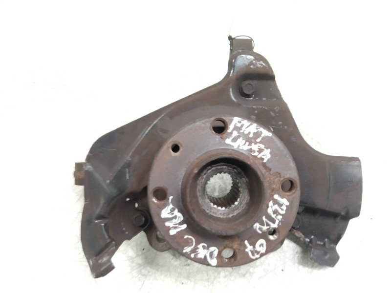 Recambio de mangueta delantera izquierda para fiat linea (110) dynamic referencia OEM IAM   