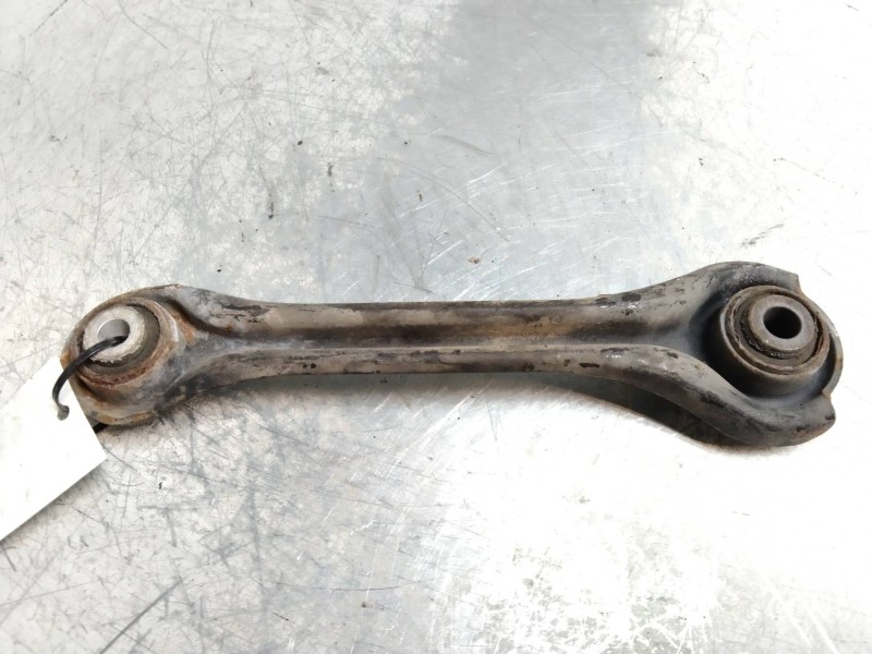 Recambio de brazo suspension inferior trasero derecho para mercedes clase e (w124) berlina 3.0 diesel referencia OEM IAM   