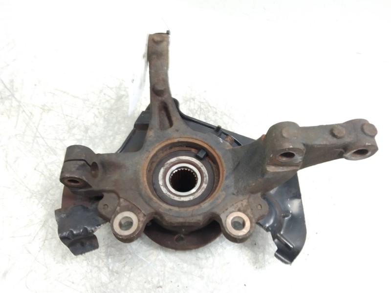 Recambio de mangueta delantera izquierda para fiat linea (110) dynamic referencia OEM IAM   