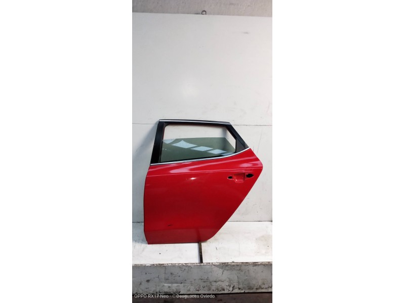 Recambio de puerta trasera izquierda para kia cee´d drive referencia OEM IAM   