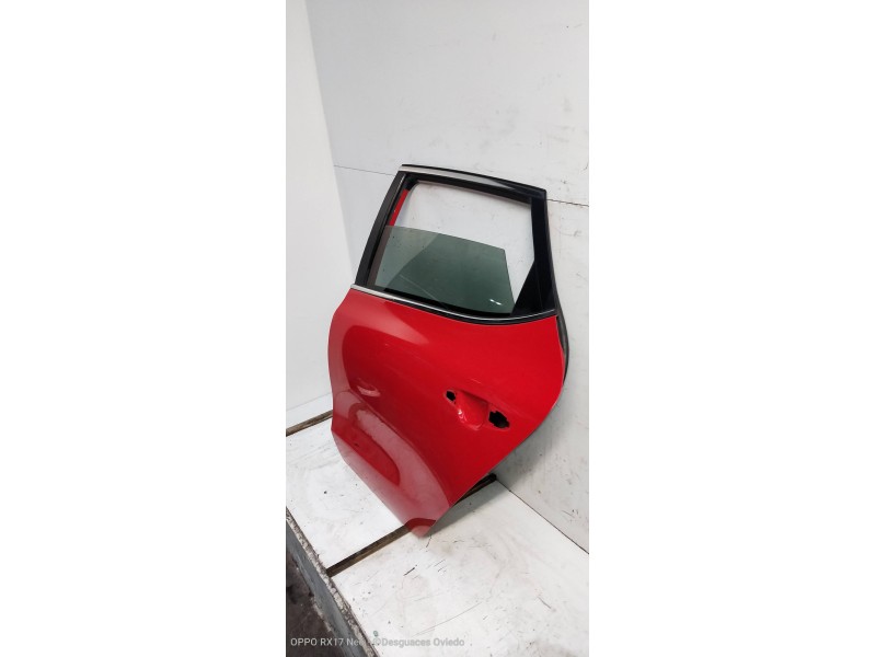 Recambio de puerta trasera izquierda para kia cee´d drive referencia OEM IAM   
