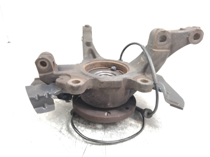 Recambio de mangueta delantera izquierda para fiat linea (110) dynamic referencia OEM IAM   