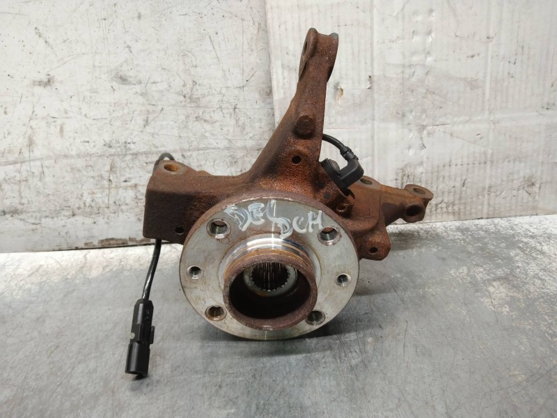 Recambio de mangueta delantera derecha para dacia sandero comfort referencia OEM IAM   