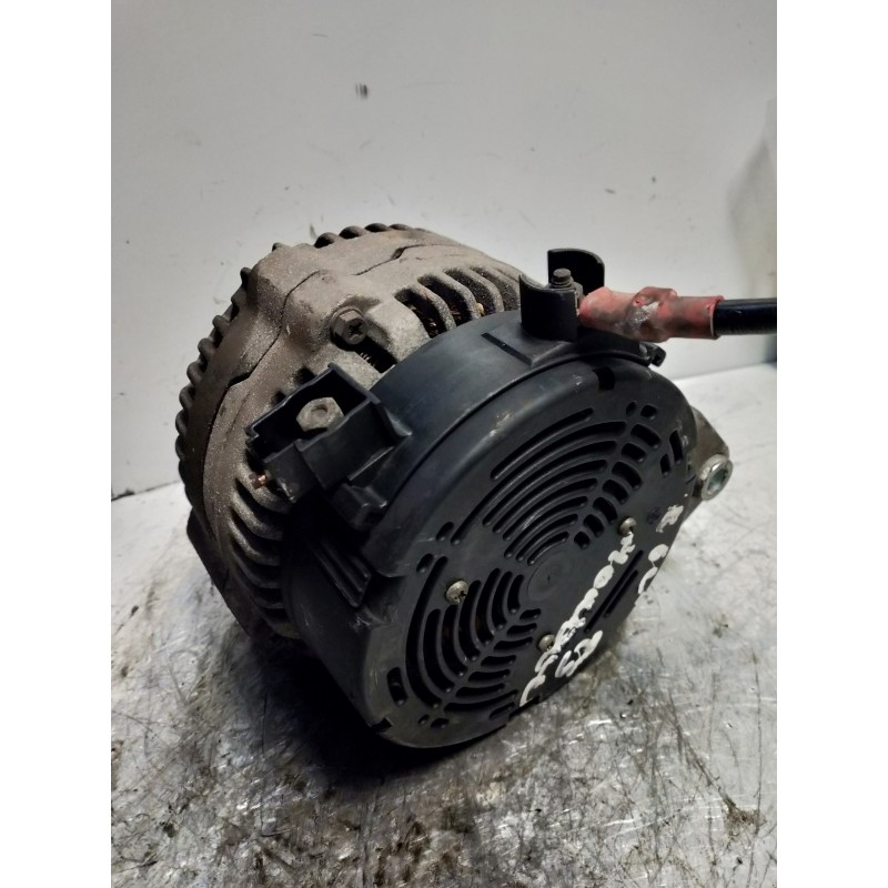 Recambio de alternador para ford mondeo berlina/familiar (fd) 1.8 16v cat referencia OEM IAM 0123212001  