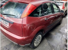 ford focus berlina (cak) del año 2001 2