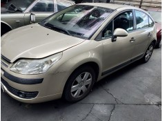 citroen c4 berlina del año 2004