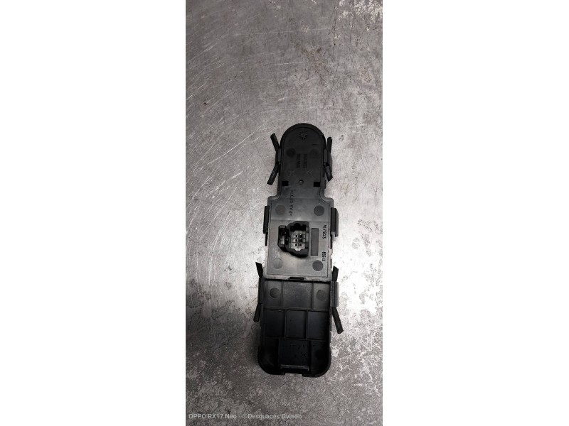 Recambio de mando elevalunas delantero izquierdo para peugeot 807 st referencia OEM IAM 14886240XT  