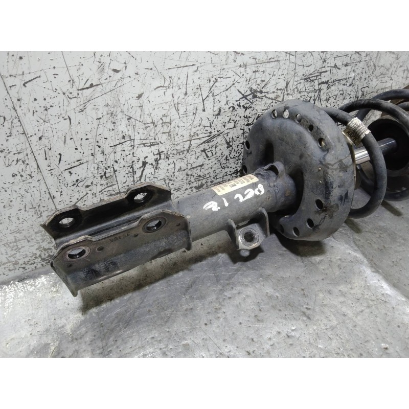 Recambio de amortiguador delantero izquierdo para opel astra k lim. 5türig 1.6 cdti dpf referencia OEM IAM 39039573 824903014619