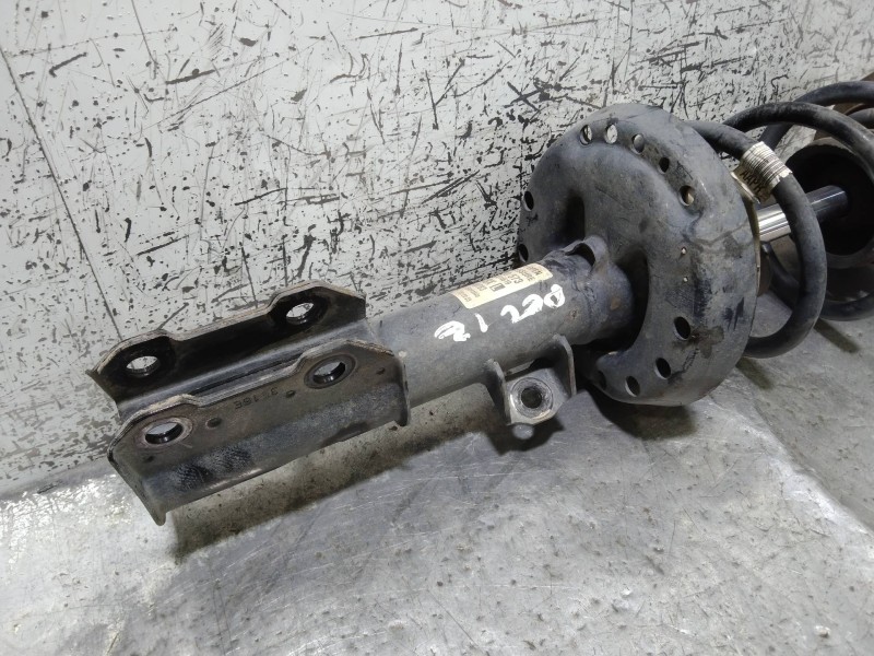 Recambio de amortiguador delantero izquierdo para opel astra k lim. 5türig 1.6 cdti dpf referencia OEM IAM 39039573 824903014619