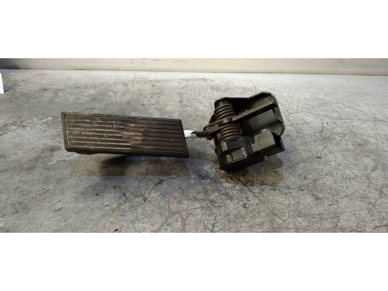 Recambio de potenciometro pedal para jeep gr.cherokee (zj)/(z) 2.5 turbodiesel referencia OEM IAM 52079220  