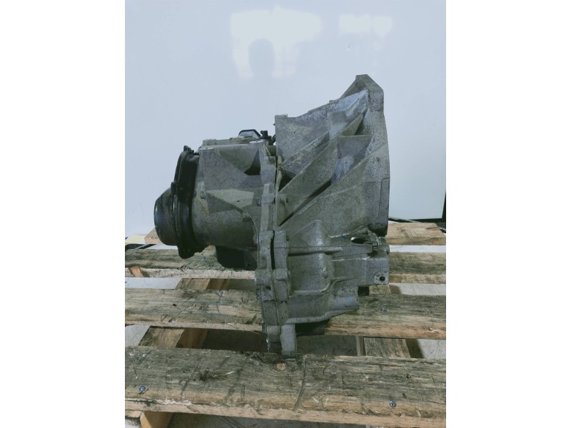 Recambio de caja cambios para ford fiesta (cb1) sport referencia OEM IAM 8A6R7002DA T6TB1 280409 000811 