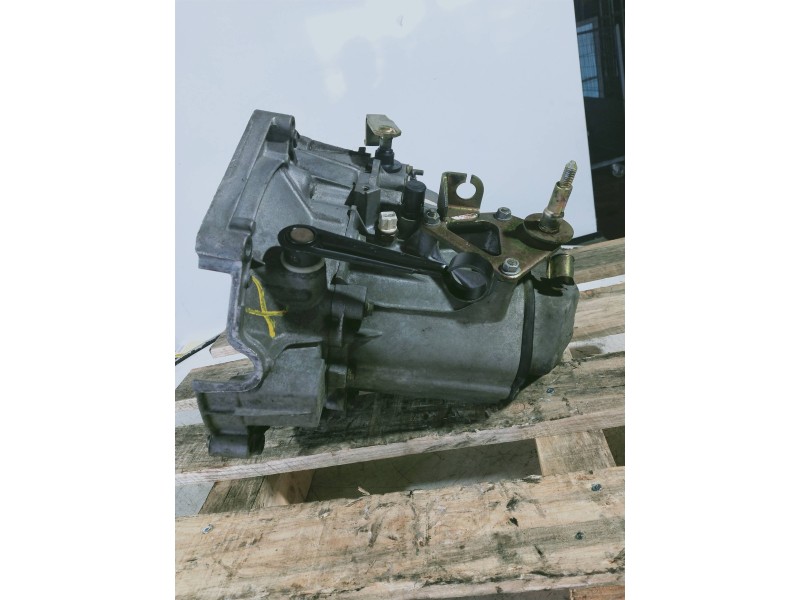 Recambio de caja cambios para citroen xsara berlina 1.6 lx referencia OEM IAM 20CD29 0635076 5V