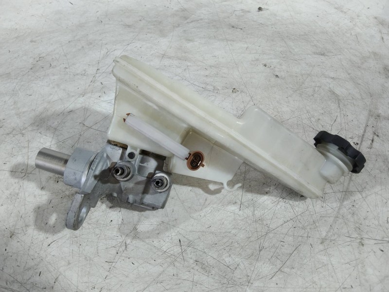 Recambio de bomba freno para opel astra k lim. 5türig 1.6 cdti dpf referencia OEM IAM   