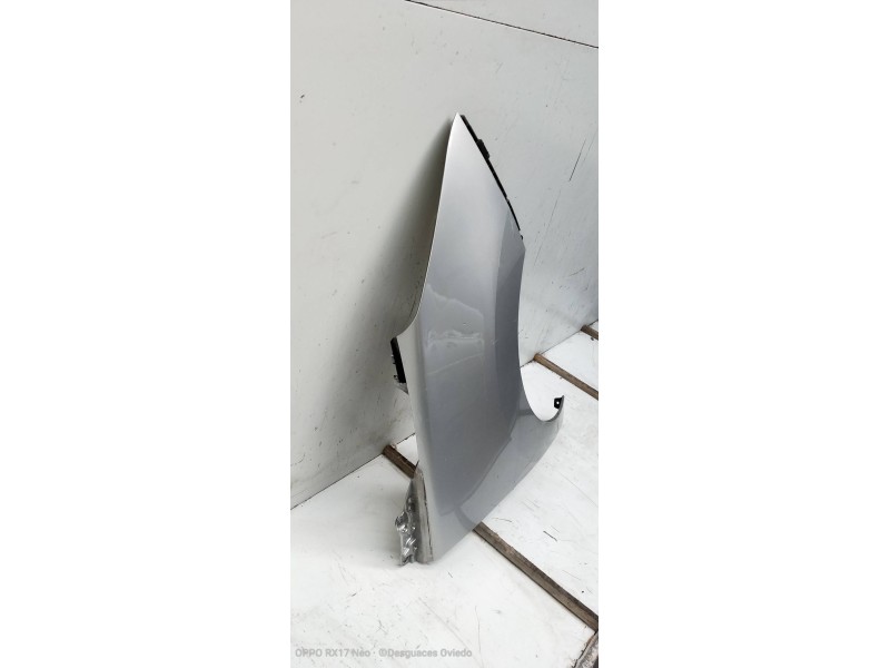 Recambio de aleta delantera derecha para peugeot 5008 confort referencia OEM IAM   