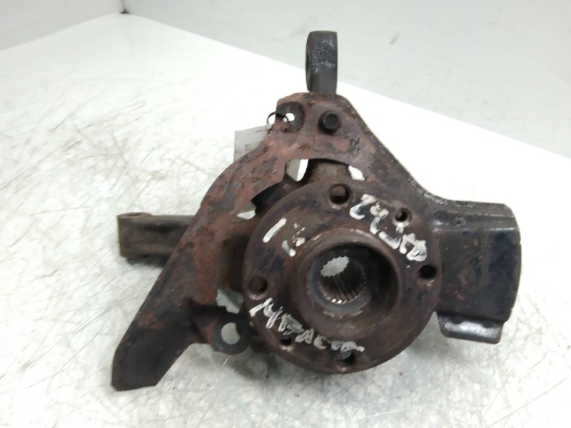 Recambio de mangueta delantera izquierda para fiat marea weekend (185) 2.4 turbodiesel cat referencia OEM IAM   