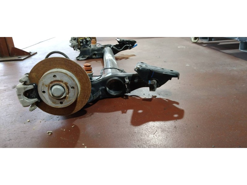 Recambio de puente trasero para peugeot 2008 (p1) 1.5 blue-hdi fap referencia OEM IAM DISCO/ABS  