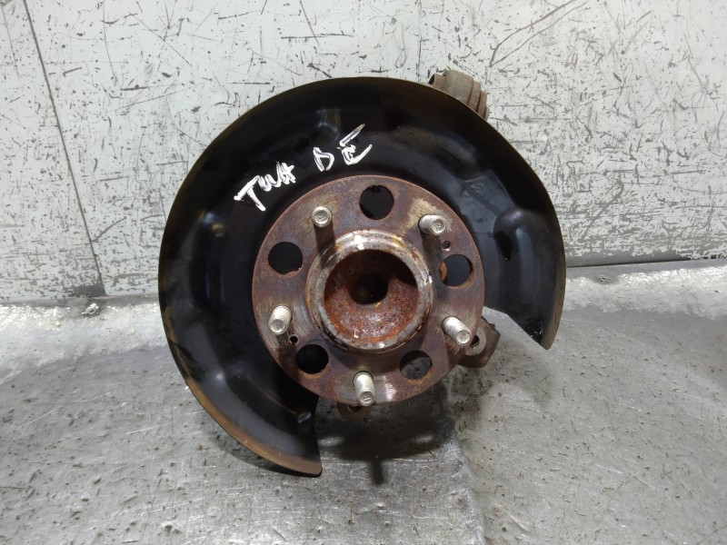 Recambio de mangueta trasera derecha para kia cee´d drive referencia OEM IAM   