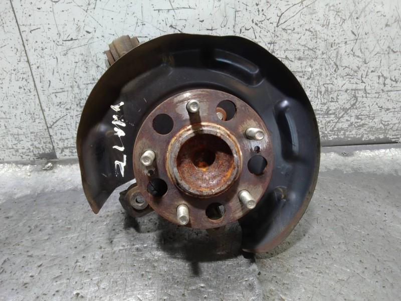 Recambio de mangueta trasera izquierda para kia cee´d drive referencia OEM IAM   