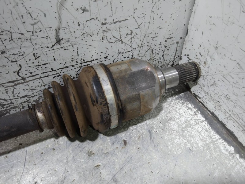 Recambio de transmision delantera izquierda para kia cee´d drive referencia OEM IAM 49500A2200  