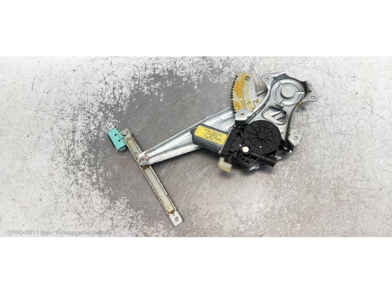 Recambio de elevalunas trasero izquierdo para nissan note acenta referencia OEM IAM 827013VV0A 827301HB1A 5P