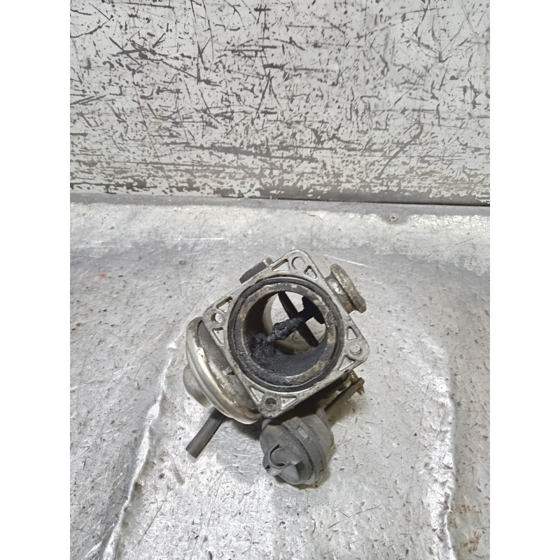 Recambio de caja mariposa para volkswagen lt caja cerrada / combi (mod. 1997) lt 35 caja cerrada referencia OEM IAM 074129637B  