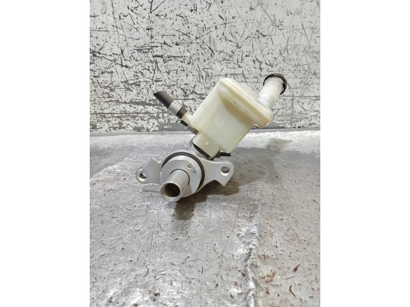 Recambio de bomba freno para nissan note acenta referencia OEM IAM   