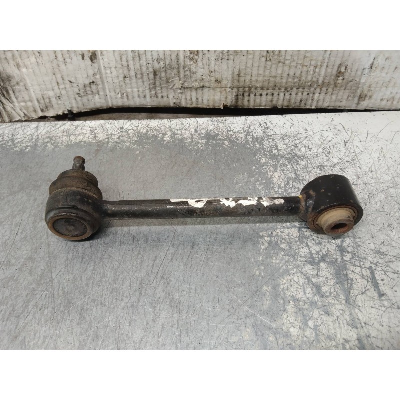 Recambio de brazo suspension superior trasero derecho para kia cee´d drive referencia OEM IAM 55250A6000  