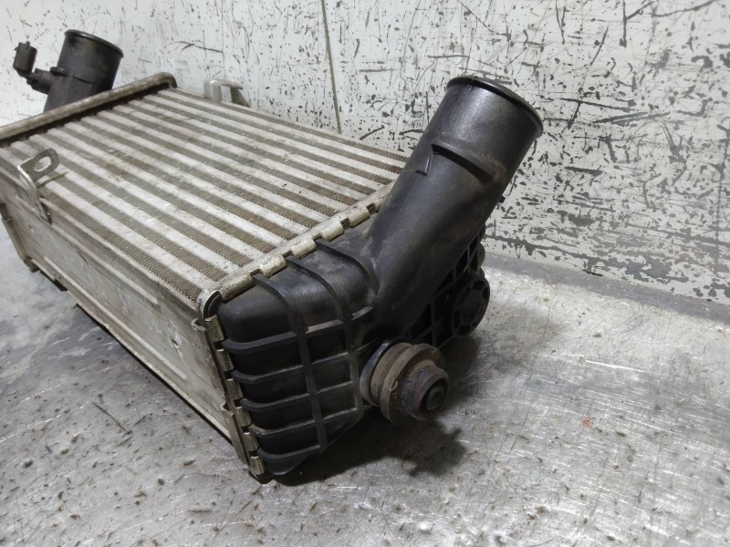 Recambio de intercooler para kia cee´d drive referencia OEM IAM 282702A570  