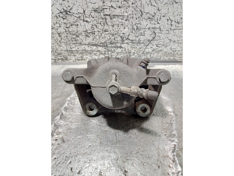 Recambio de pinza freno delantera derecha para nissan note acenta referencia OEM IAM   