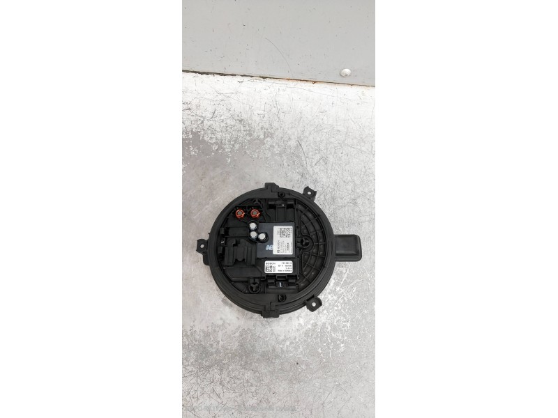 Recambio de motor calefaccion para opel astra k lim. 5türig 1.6 cdti dpf referencia OEM IAM 0130309503 F011500116 