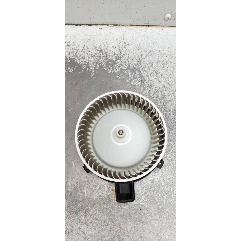 Recambio de motor calefaccion para opel astra k lim. 5türig 1.6 cdti dpf referencia OEM IAM 0130309503 F011500116 