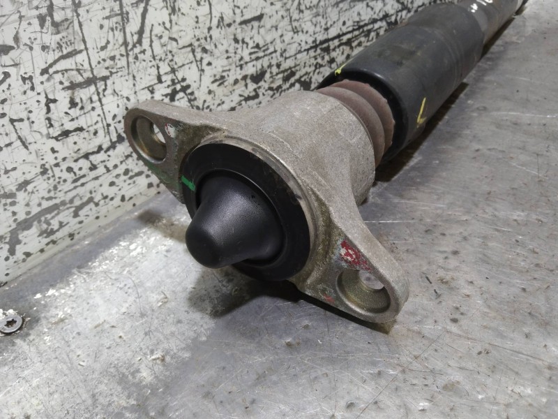 Recambio de amortiguador trasero izquierdo para kia cee´d drive referencia OEM IAM 55300A2970  