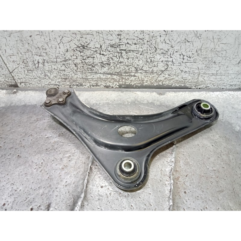 Recambio de brazo suspension inferior delantero izquierdo para peugeot 2008 (p1) 1.5 blue-hdi fap referencia OEM IAM   