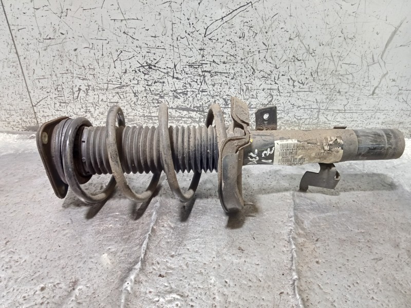 Recambio de amortiguador delantero izquierdo para volvo v40 basis referencia OEM IAM 3005186  