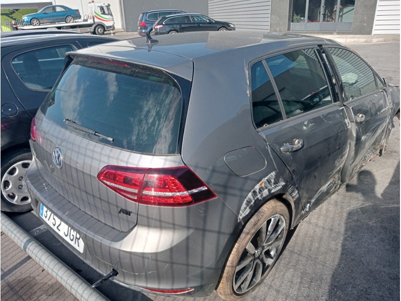 volkswagen golf viii lim. (cd1) del año 2019