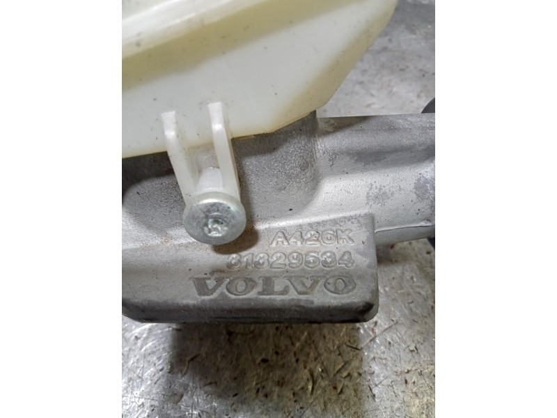 Recambio de bomba freno para volvo v40 basis referencia OEM IAM 31329534  