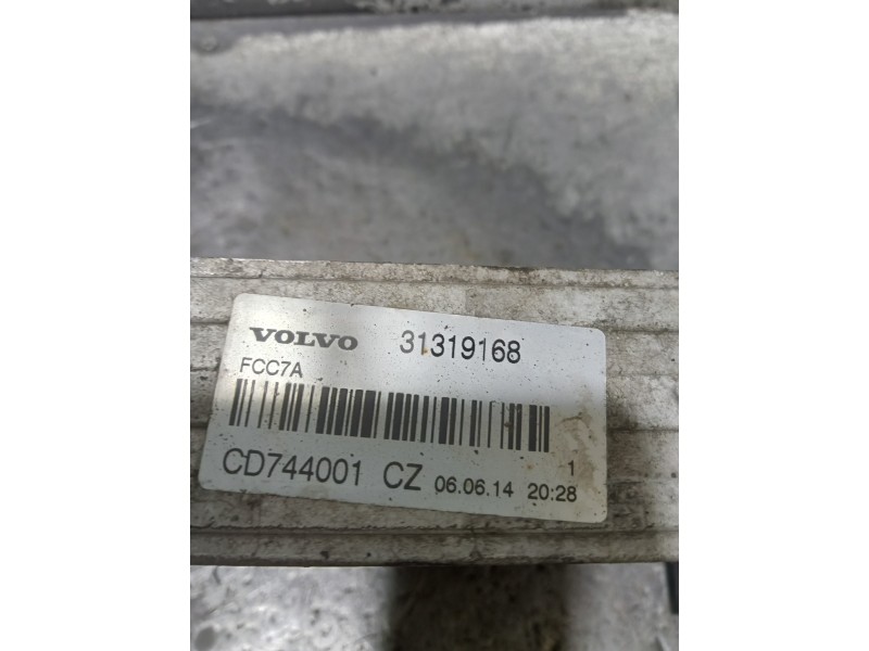 Recambio de intercooler para volvo v40 basis referencia OEM IAM 31319168  