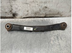 Recambio de brazo suspension superior trasero derecho para kia cee´d drive referencia OEM IAM 55100A6005  