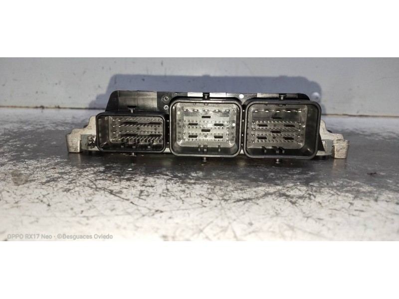 Recambio de centralita motor uce para volvo v40 basis referencia OEM IAM   