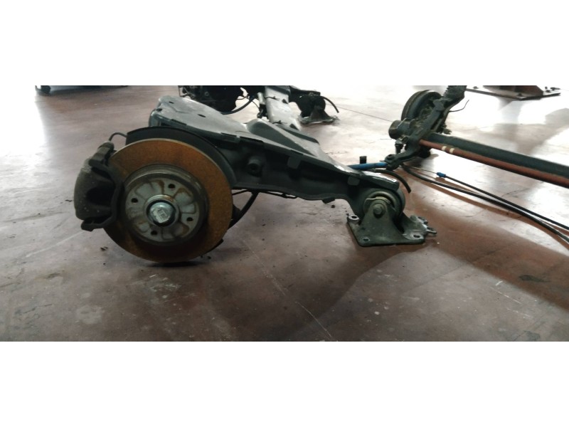 Recambio de puente trasero para peugeot 5008 confort referencia OEM IAM DISCO/ABS  