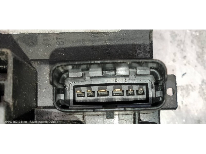 Recambio de motor cierre centralizado delantero izquierdo para hyundai i30 1.4 cat referencia OEM IAM 813102L020  