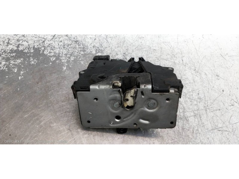 Recambio de motor cierre centralizado delantero izquierdo para opel corsa d 1.3 16v cdti cat (z 13 dth / l4i) referencia OEM IAM