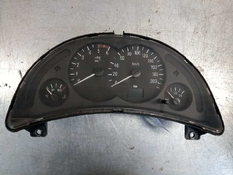 Recambio de cuadro instrumentos para opel combo (corsa c) 1.7 16v di cat (y 17 dtl / lk8) referencia OEM IAM 110008988016 131402 Recambio de cuadro instrumentos para opel combo (corsa c) 1.7 16v di cat (y 17 dtl / lk8) referencia OEM IAM 110008988016 131402