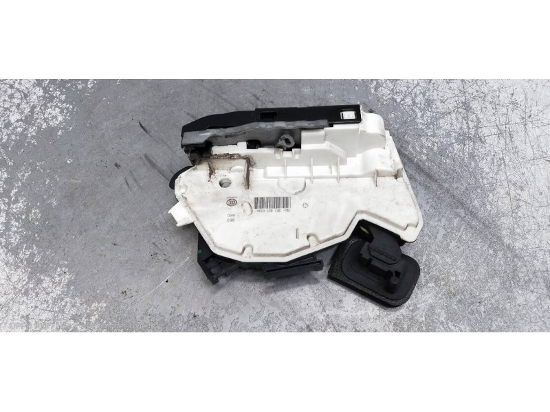 Recambio de motor cierre centralizado delantero derecho para skoda octavia combi (5e5) ambition referencia OEM IAM 5E1837016  