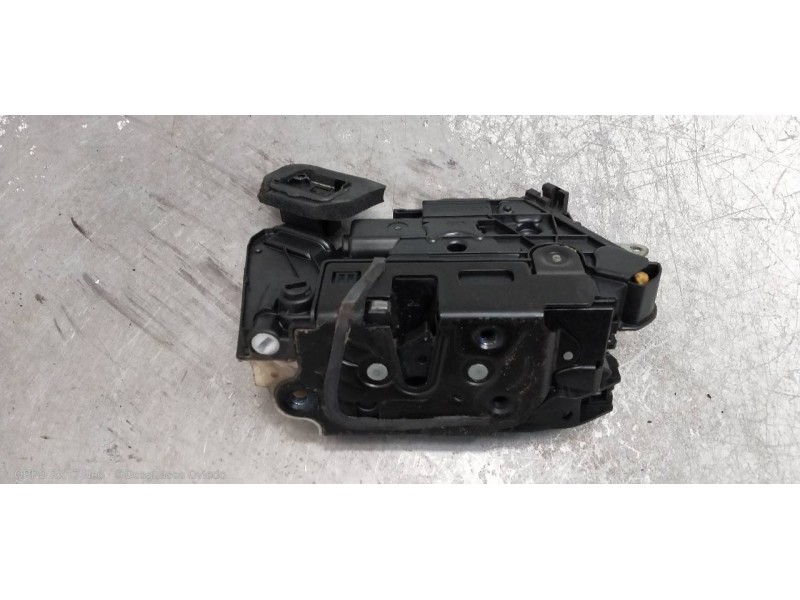 Recambio de motor cierre centralizado trasero izquierdo para skoda octavia combi (5e5) ambition referencia OEM IAM 5E0839015A  