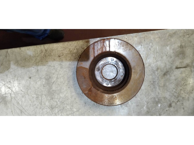 Recambio de disco freno delantero para nissan note acenta referencia OEM IAM   